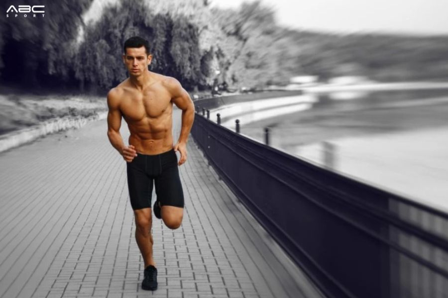 Chạy bộ không chỉ giúp bạn giảm cân, tăng cường sức khỏe mà còn là một cách tuyệt vời để sở hữu bụng 6 múi. Cùng xem hình ảnh liên quan để tìm hiểu về những bài tập chạy bộ hiệu quả nhất nhằm tập trung lên vùng bụng.